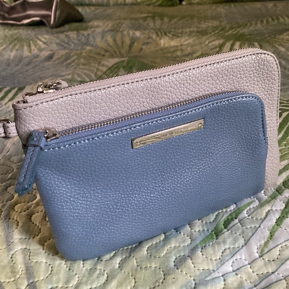 Nine West double pocket color block Wristlet blue/gray - Picture 3 of 7
